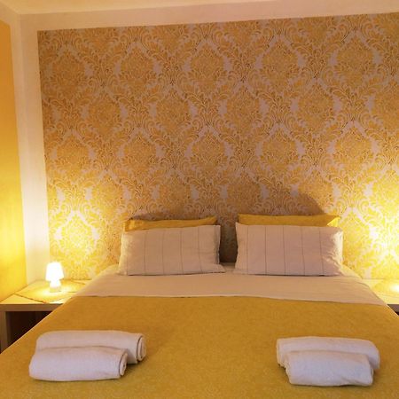 Hotel Two Steps From Rialto Bridge Wenecja Zewnętrze zdjęcie