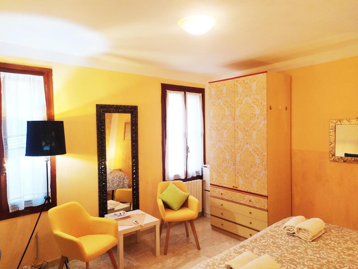 Hotel Two Steps From Rialto Bridge Wenecja Zewnętrze zdjęcie